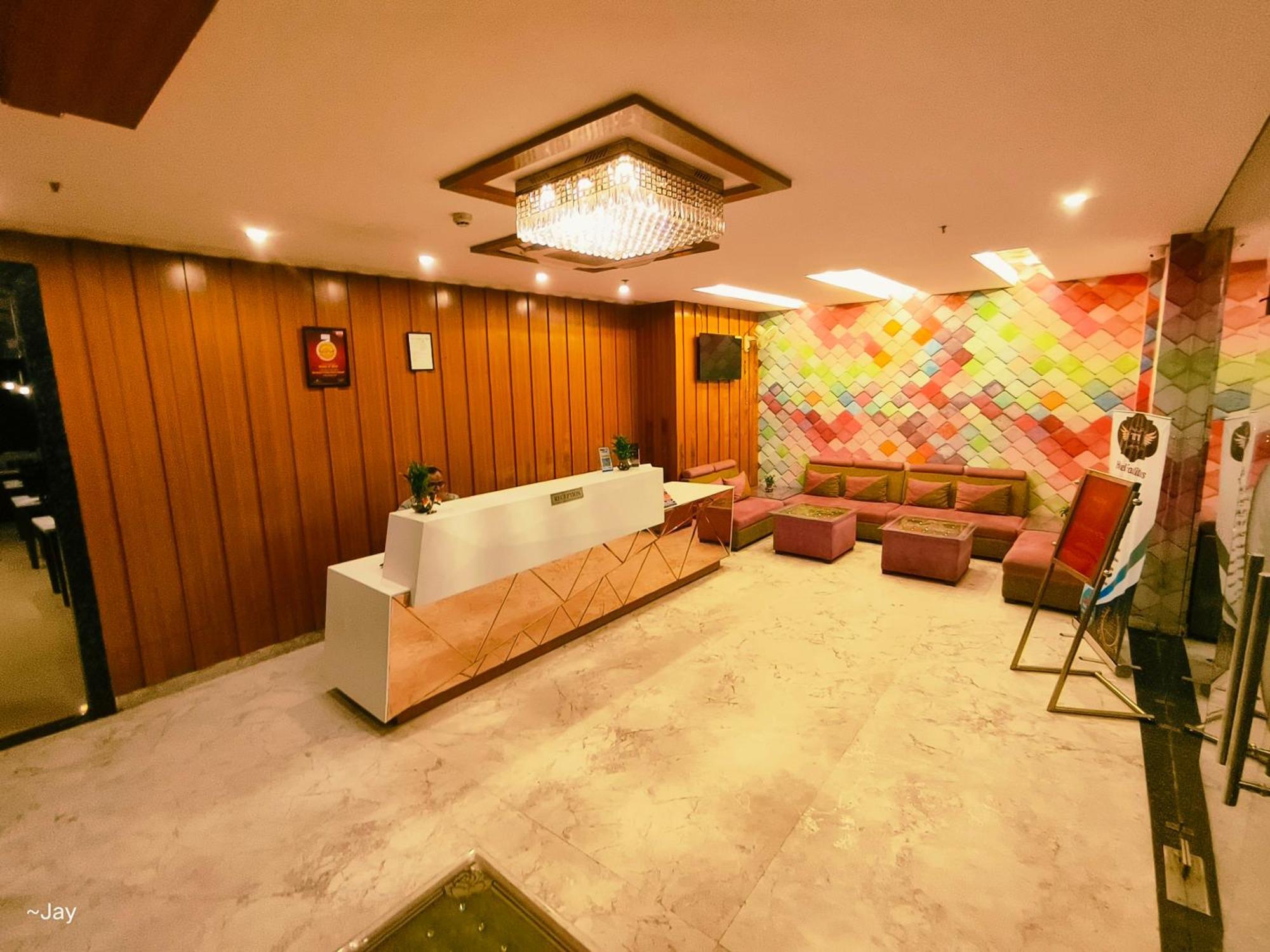 The Triumph Hotel Varanasi Luaran gambar