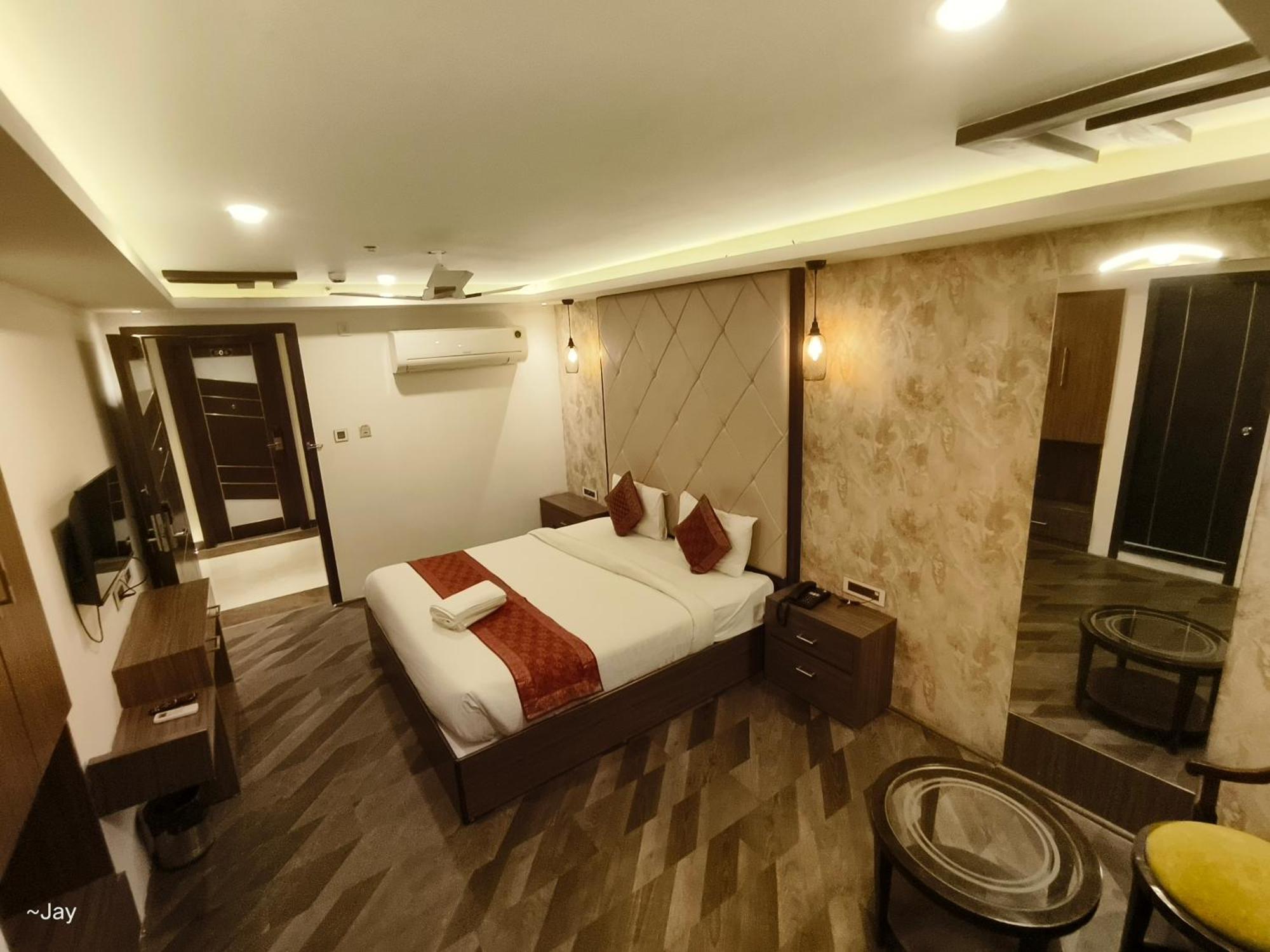 The Triumph Hotel Varanasi Luaran gambar
