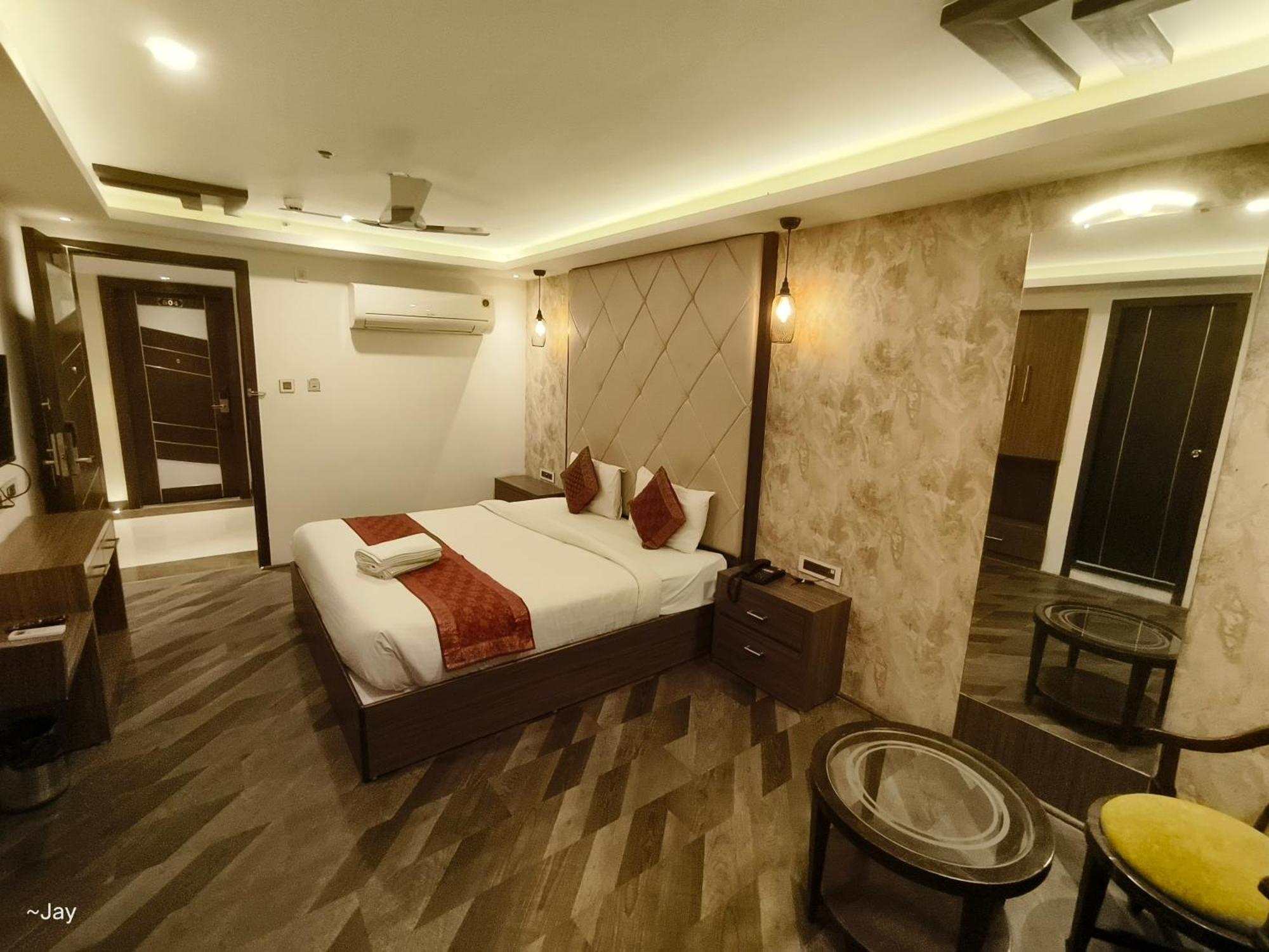 The Triumph Hotel Varanasi Luaran gambar