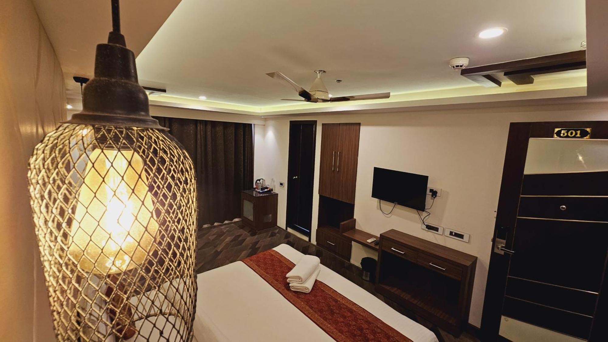 The Triumph Hotel Varanasi Luaran gambar